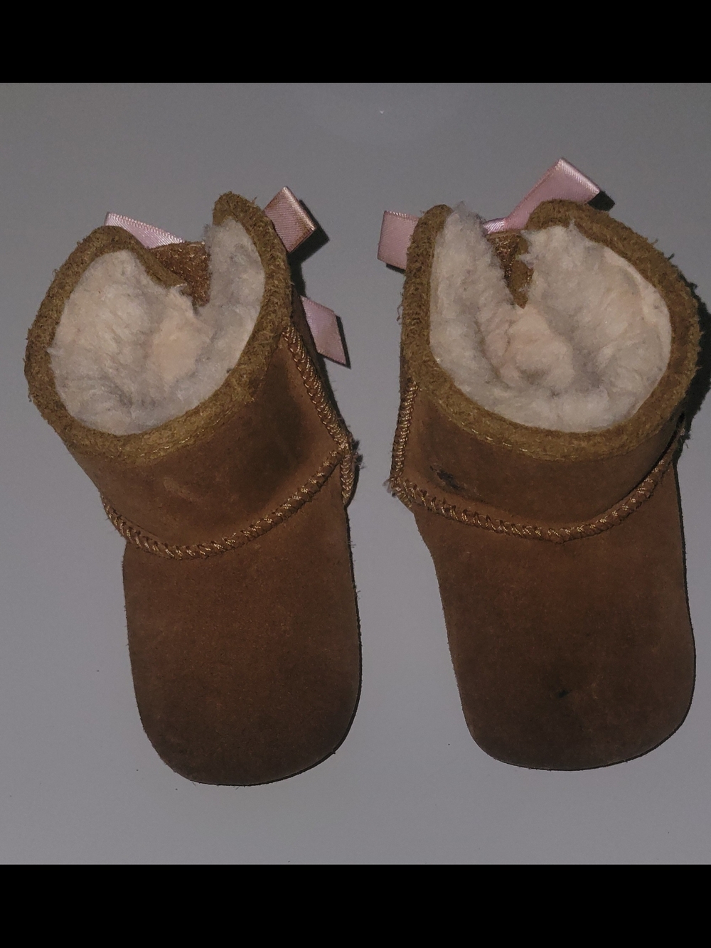 Kids Cozy Shearling-Lined Brown Booties with Pink Bow